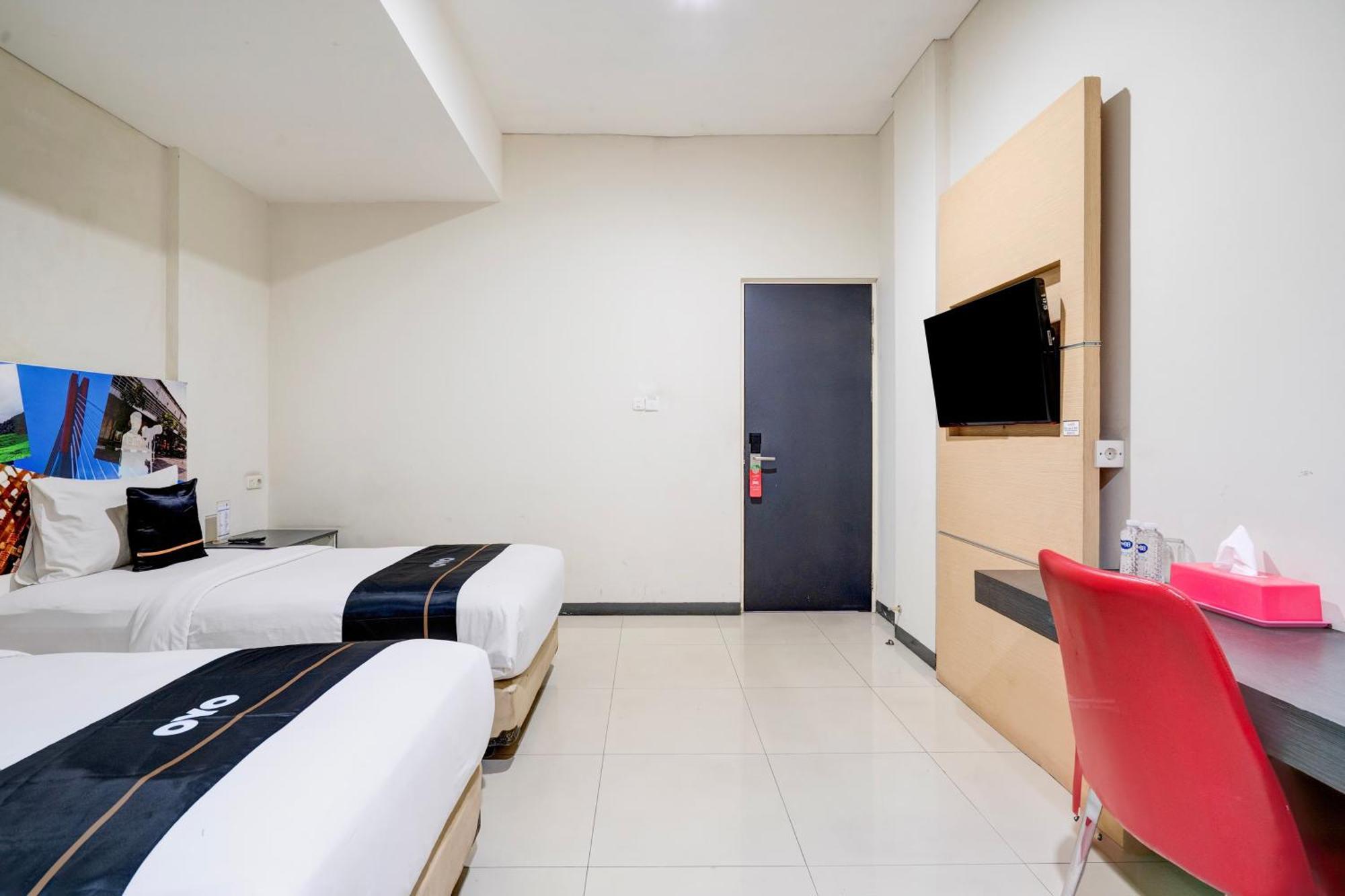 Townhouse Oak Cihampelas Near Ciwalk Formerly Promenade Hotel Μπαντούνγκ Εξωτερικό φωτογραφία