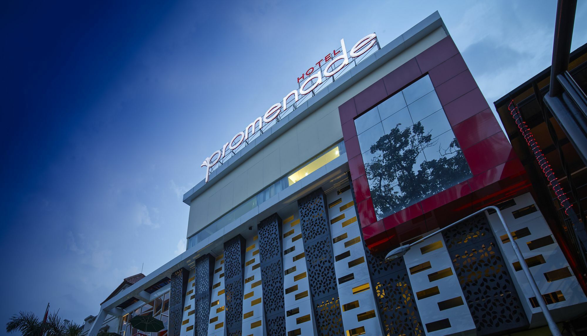 Townhouse Oak Cihampelas Near Ciwalk Formerly Promenade Hotel Μπαντούνγκ Εξωτερικό φωτογραφία